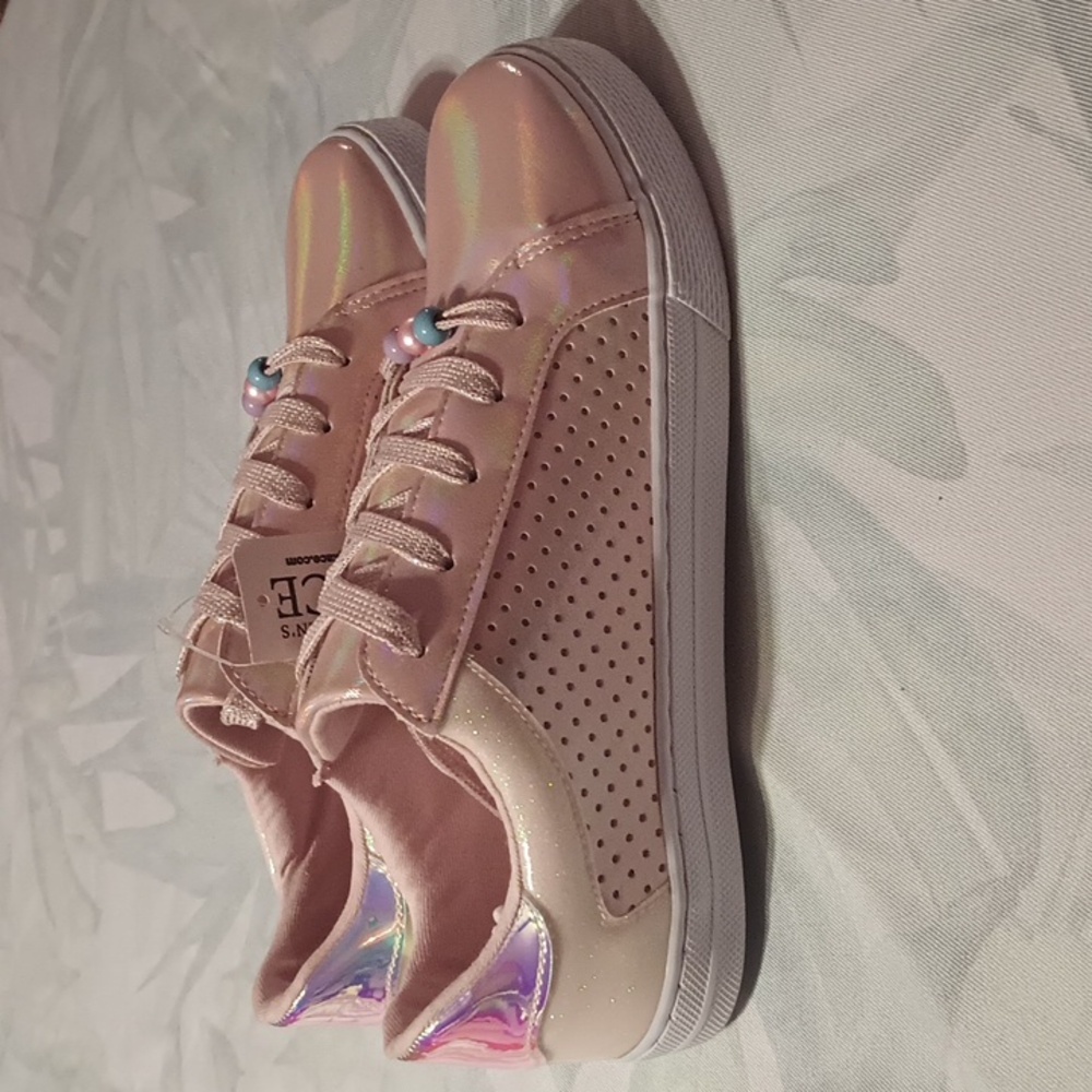The Children's Place Shimmering Pink Sneakers